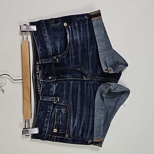 American Eagle super stretch dark wash size 2 jean shorts